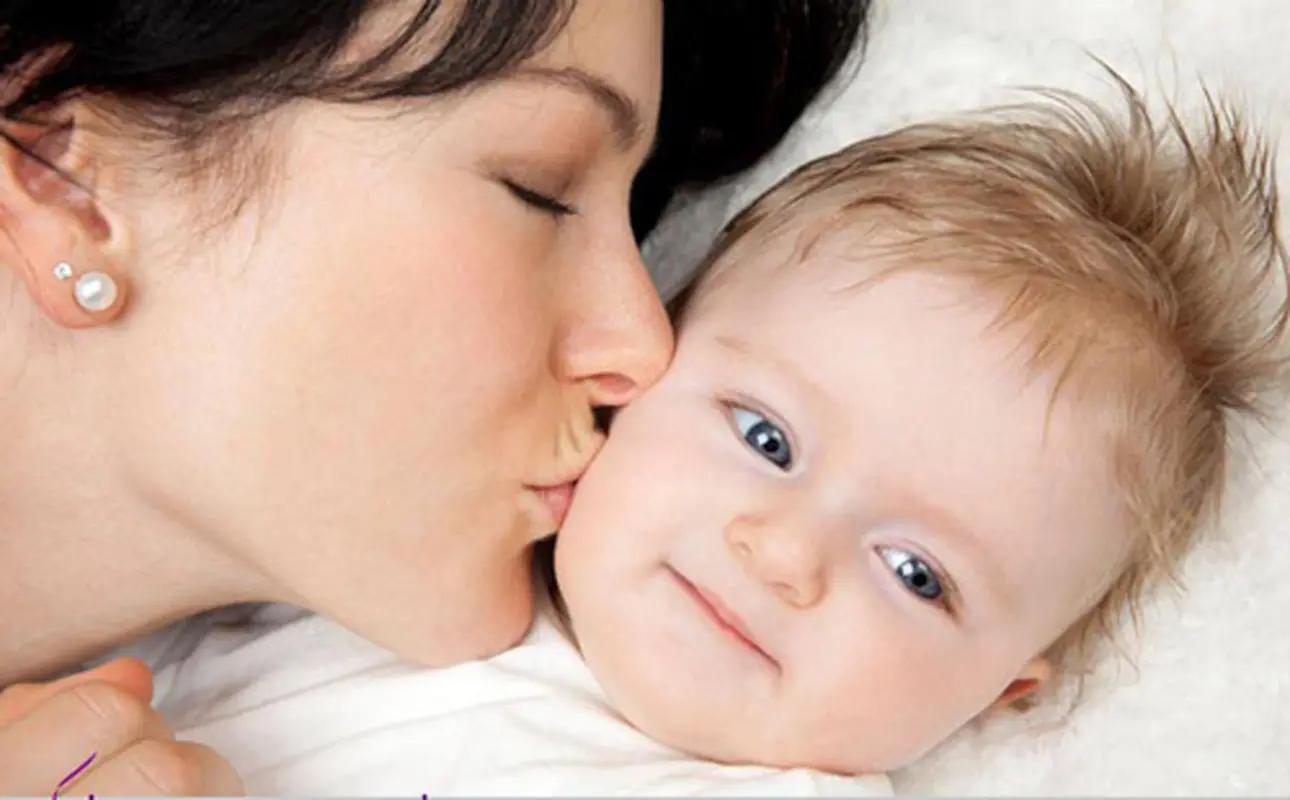 چه زمانی برای ماساژ دادن نوزاد مناسب است؟