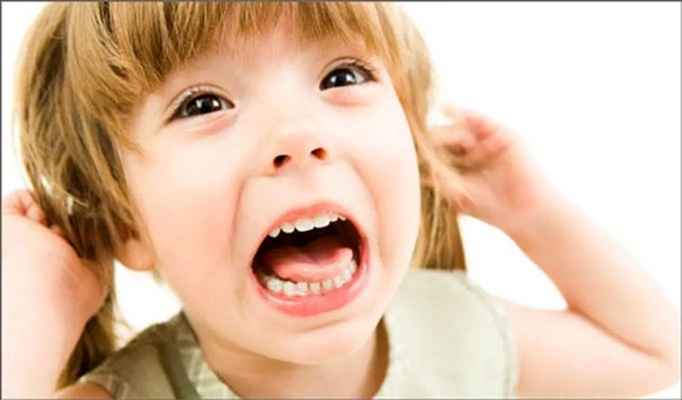 جیغ کشیدن کودکان، اعصابم خورد شده!