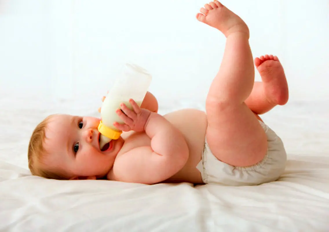 چگونه با نوزادمان حرف بزنیم؟