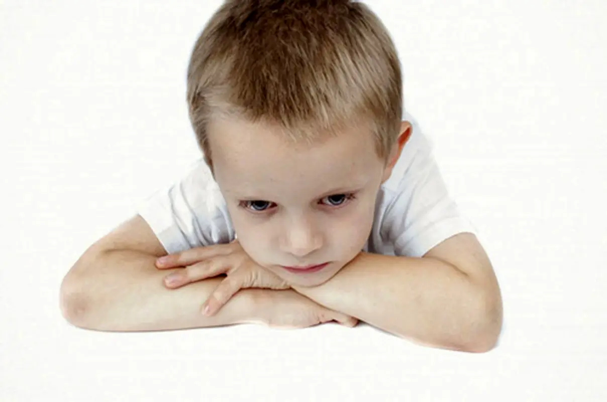 با بچه های خجالتی چگونه رفتار کنیم؟