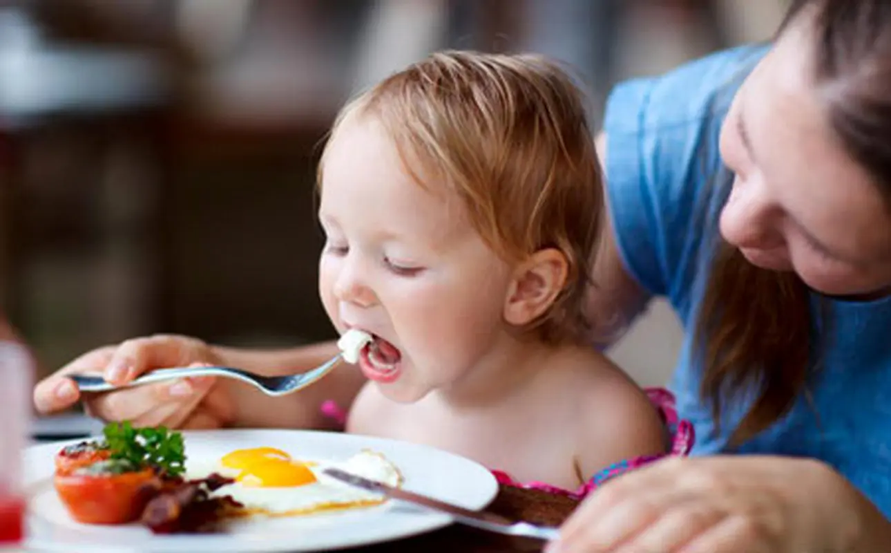 آزاد گذاشتن کودکان، نوع انتخاب غذا