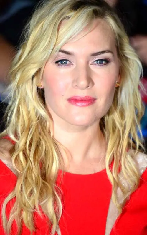 زایمان بازیگران هالیوود، کدام ستاره ها سزارین کرده اند؟