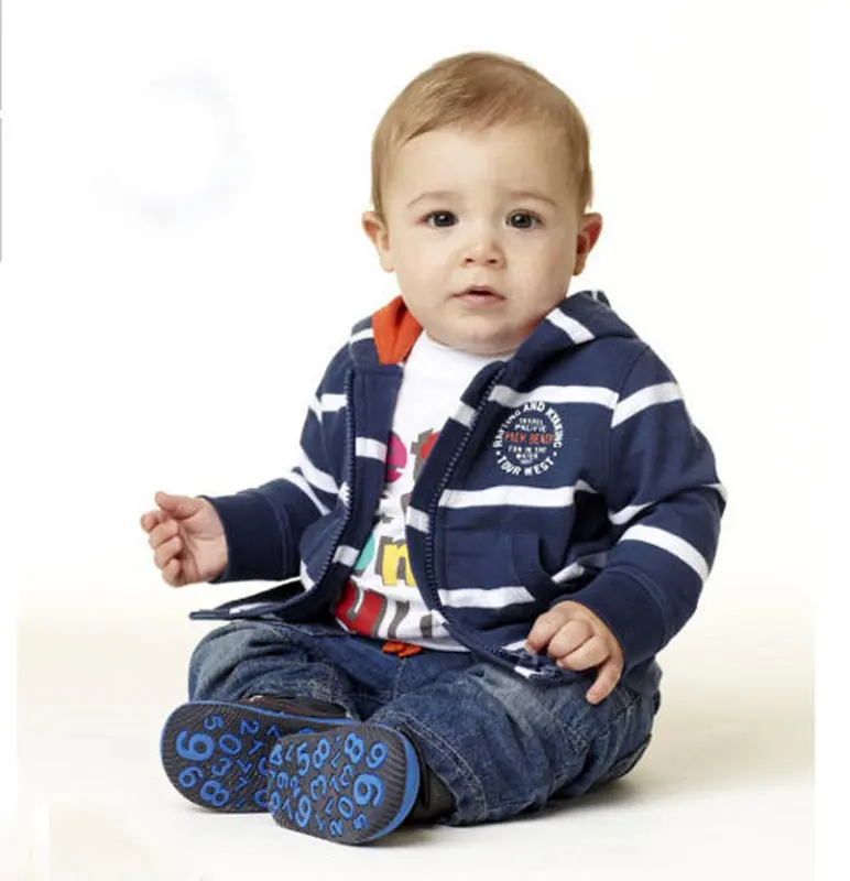 لباس برای نوزاد، چه جنسی باشد؟