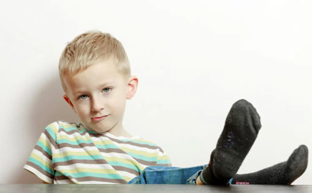 با فحش دادن کودک چه کنیم؟