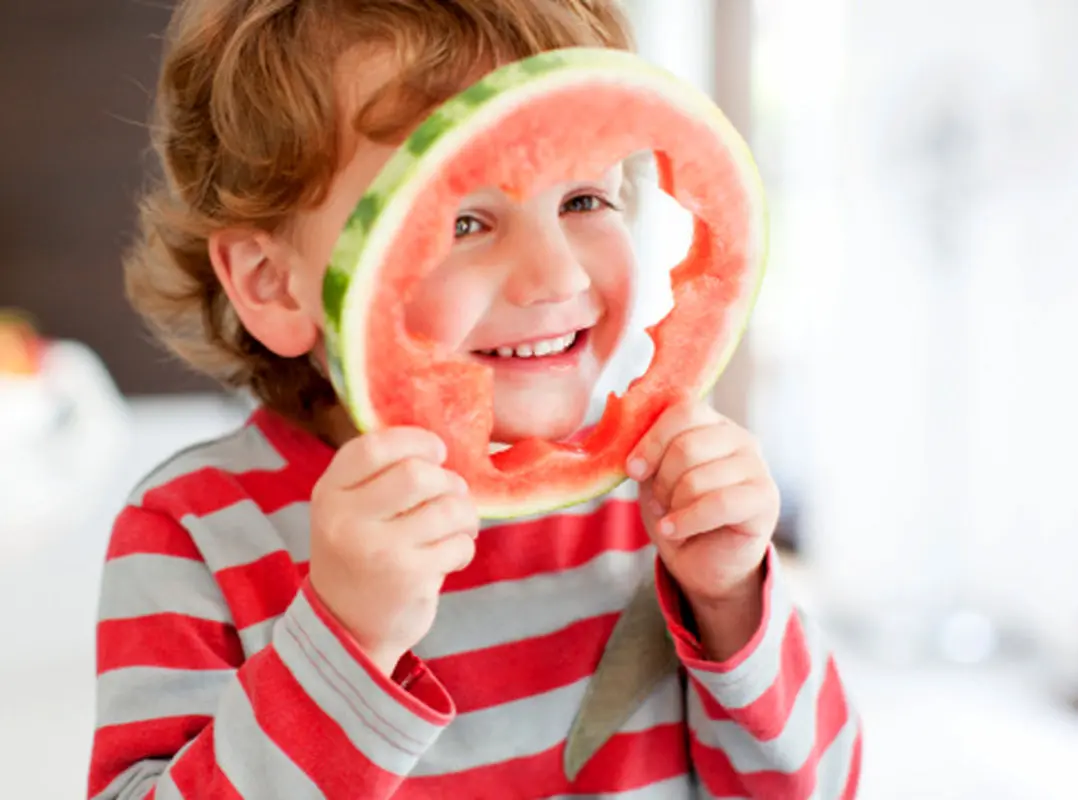 بهترین میان وعده برای کودکان، هله‌هوله‌هایی مناسب