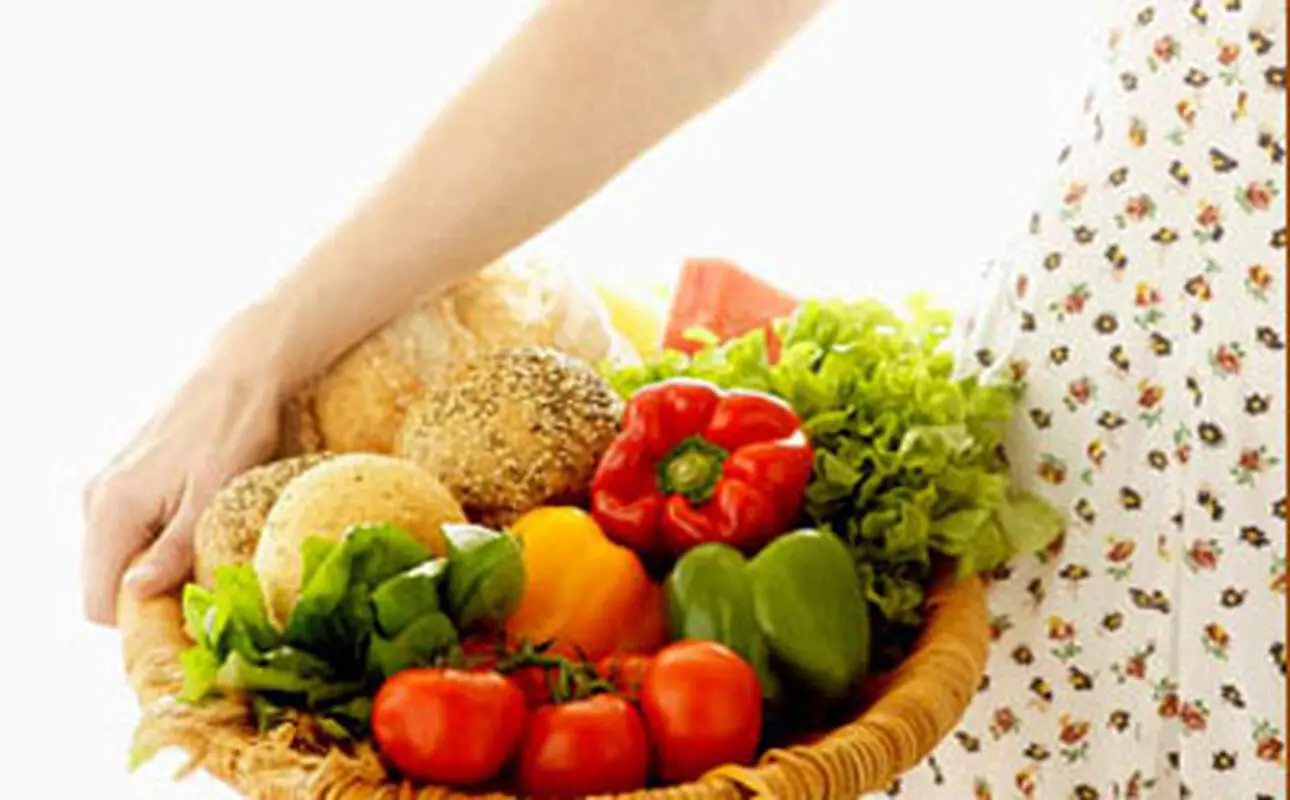 تغذیه مناسب دوران بارداری، پرخوری ممنوع