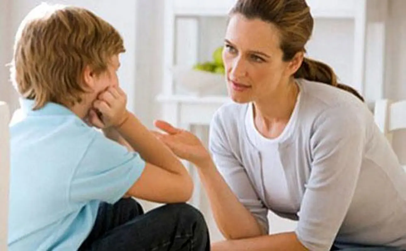 سوالات عجیب کودکان، چطور پاسخ دهیم؟