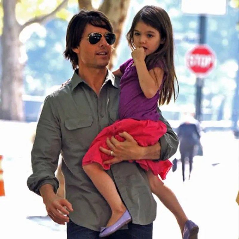 عکس بازیگران هالیوودی با فرزندانشان، وقتی به گردش می‌روند!