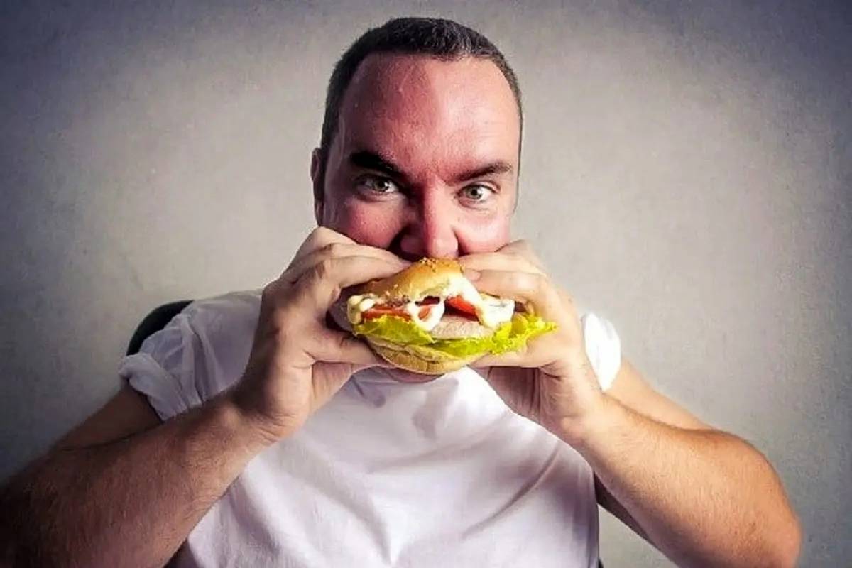 غذا خوردن عصبی همیشه به‌ معنای پرخوری نیست