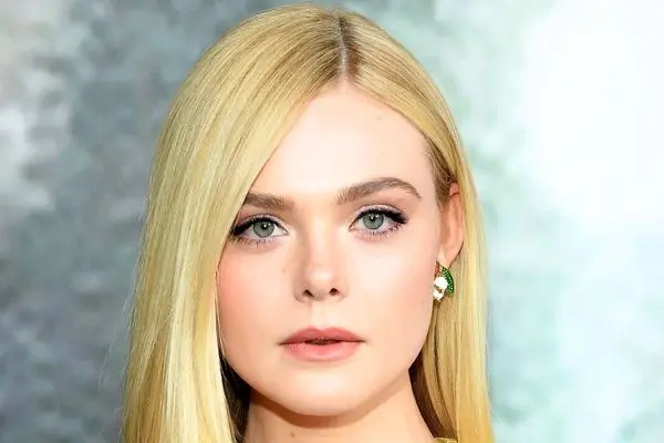 زیبایی خیره کننده سوپراستار در یک مراسم همه را شگفت زده کرد (عکس)