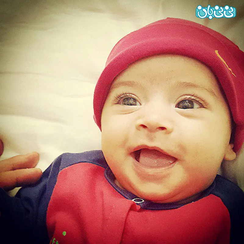 دختر محسن یگانه، عکس کودکی‌اش