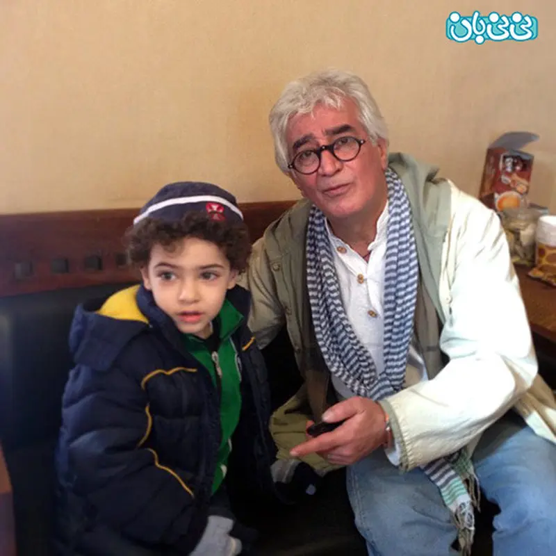 بهروز شعیبی کارگردان، گربه آوازخوان