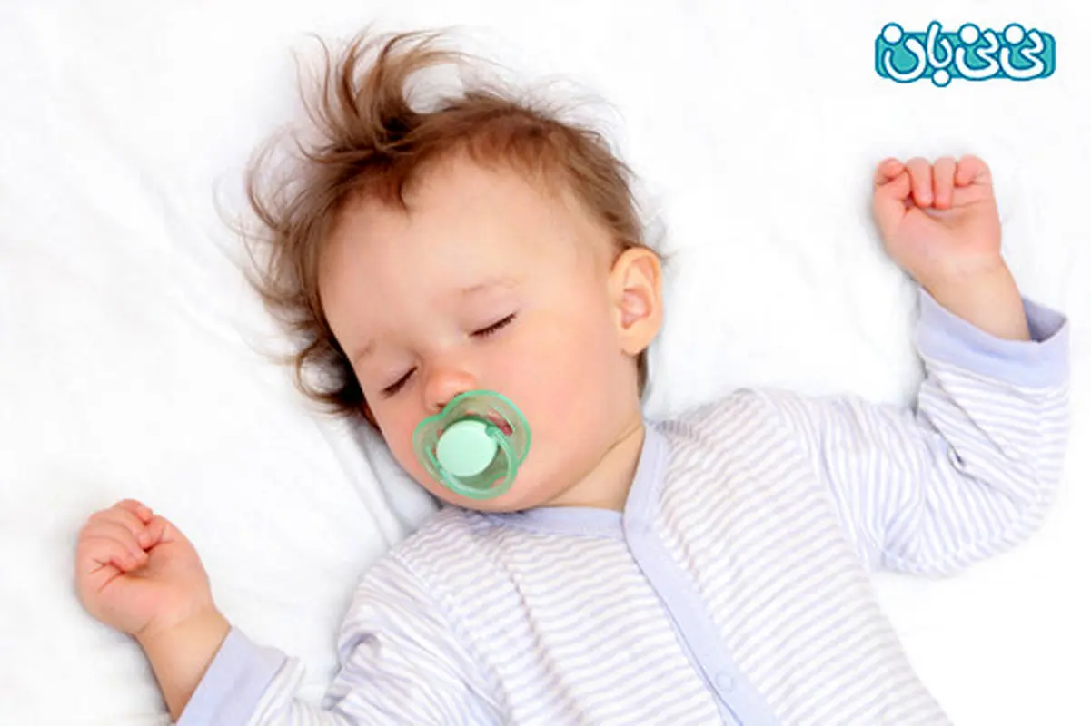اهمیت خواب کافی نوزاد
