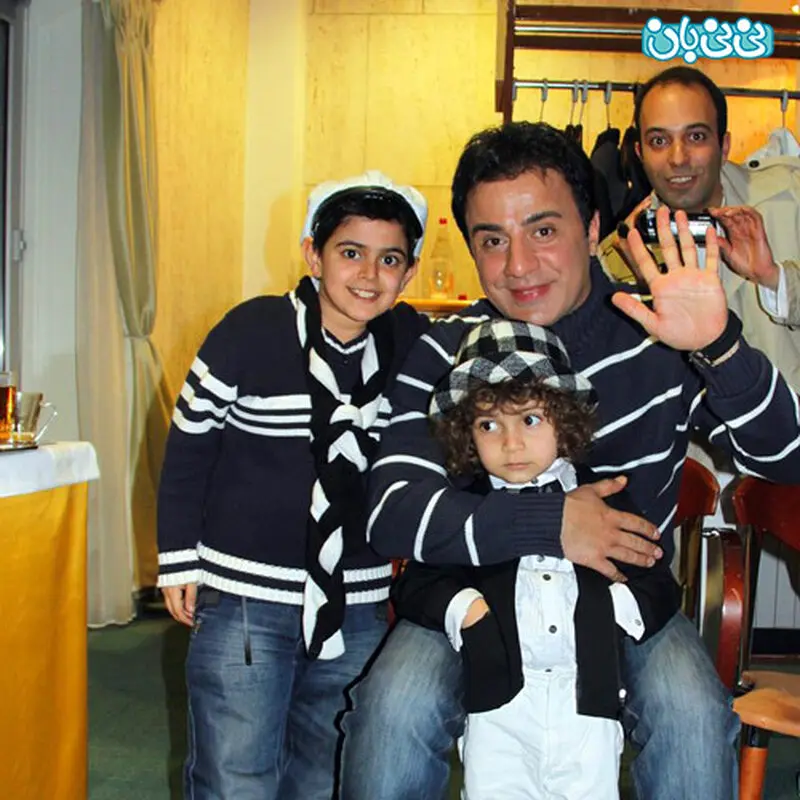 عکس کامران نجف زاده، همراه پسرش در اینستاگرام