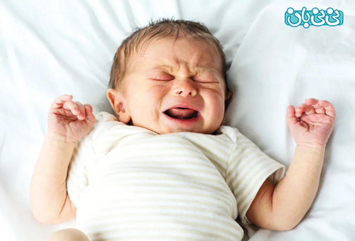 چرا نوزاد نفخ میکند؟