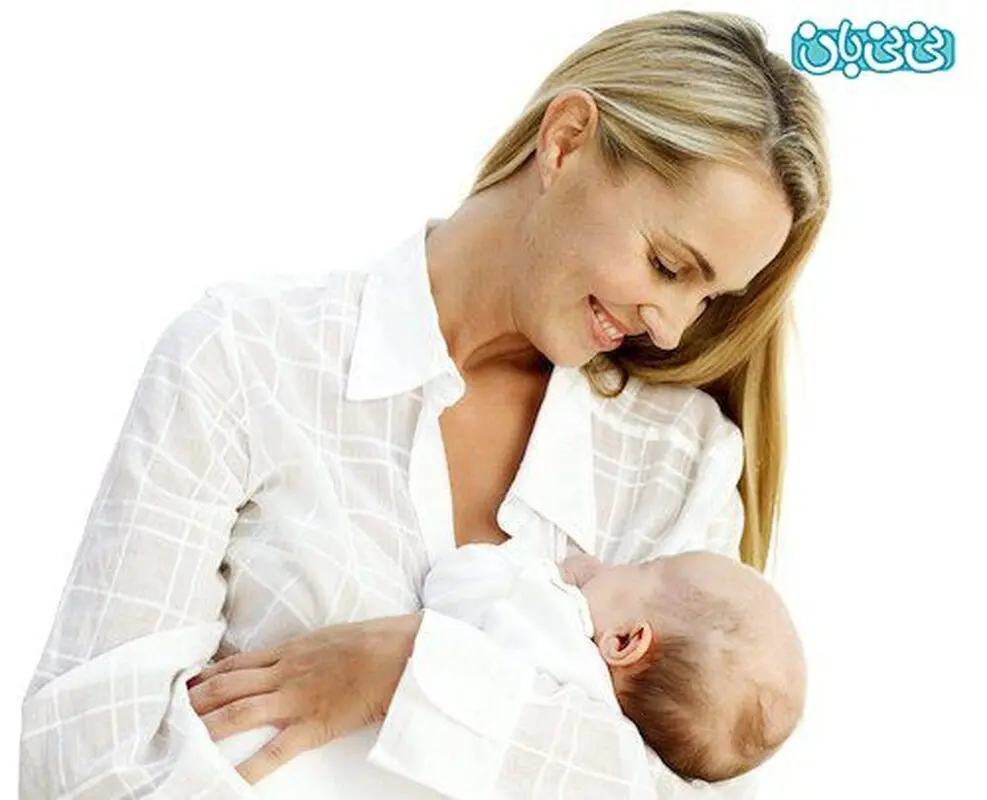 زمان شیر دادن به نوزاد کی است؟