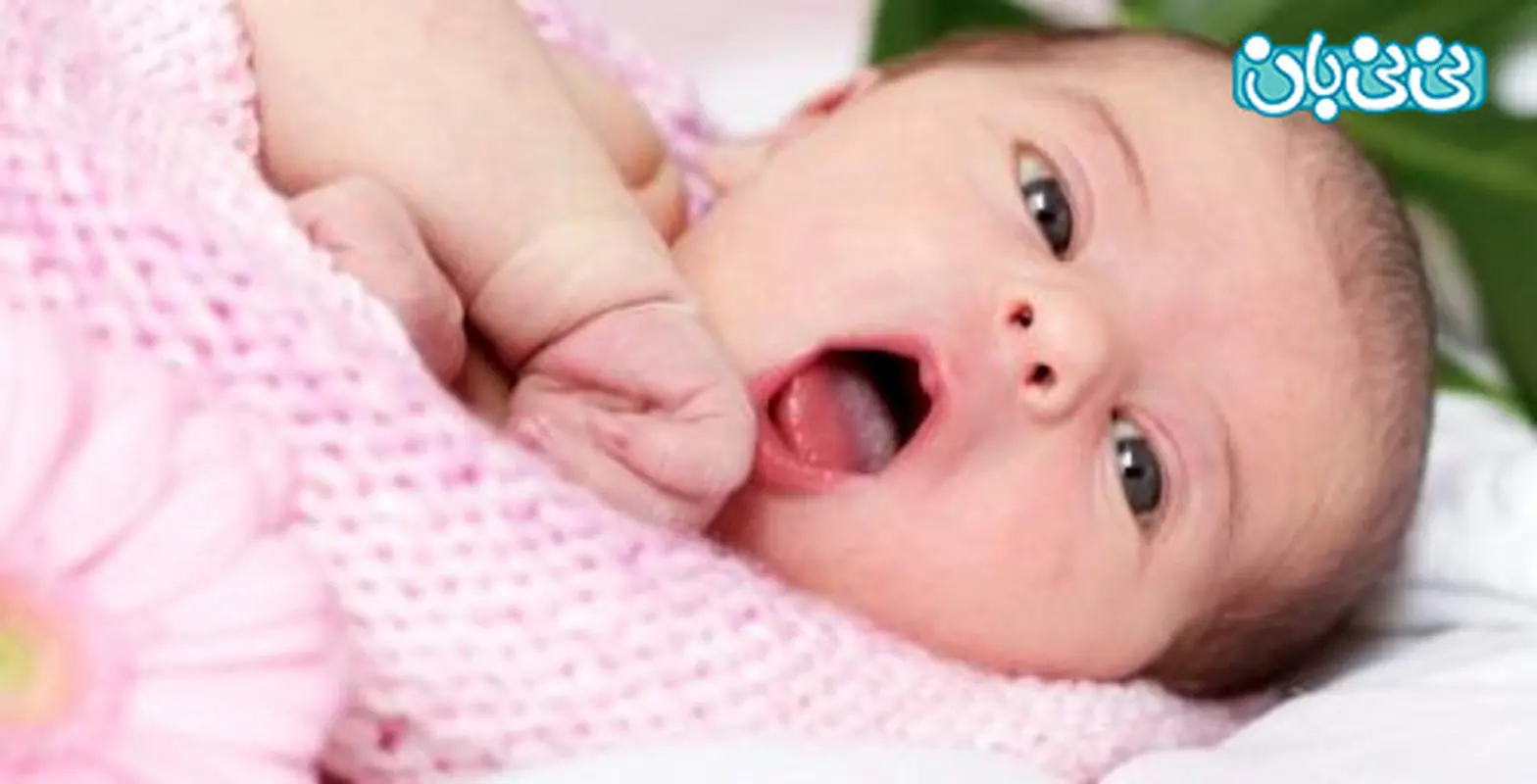بند ناف نوزاد، چگونگی تمیز کردن