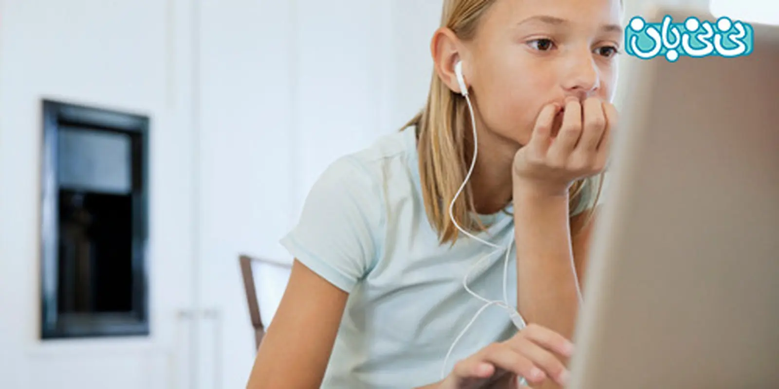 چگونه کودکان خود را در دنیای مجازی کنترل کنیم؟