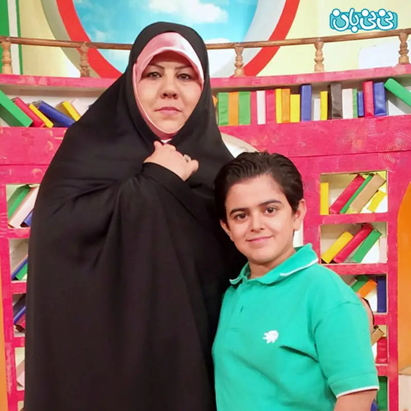 عکس امیر محمد و مادرش