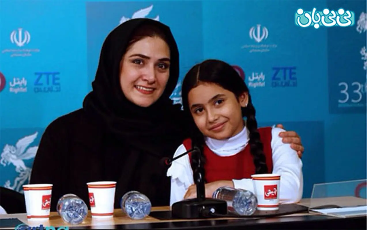 عکس باران کوثری، کنار مبینا آتشی