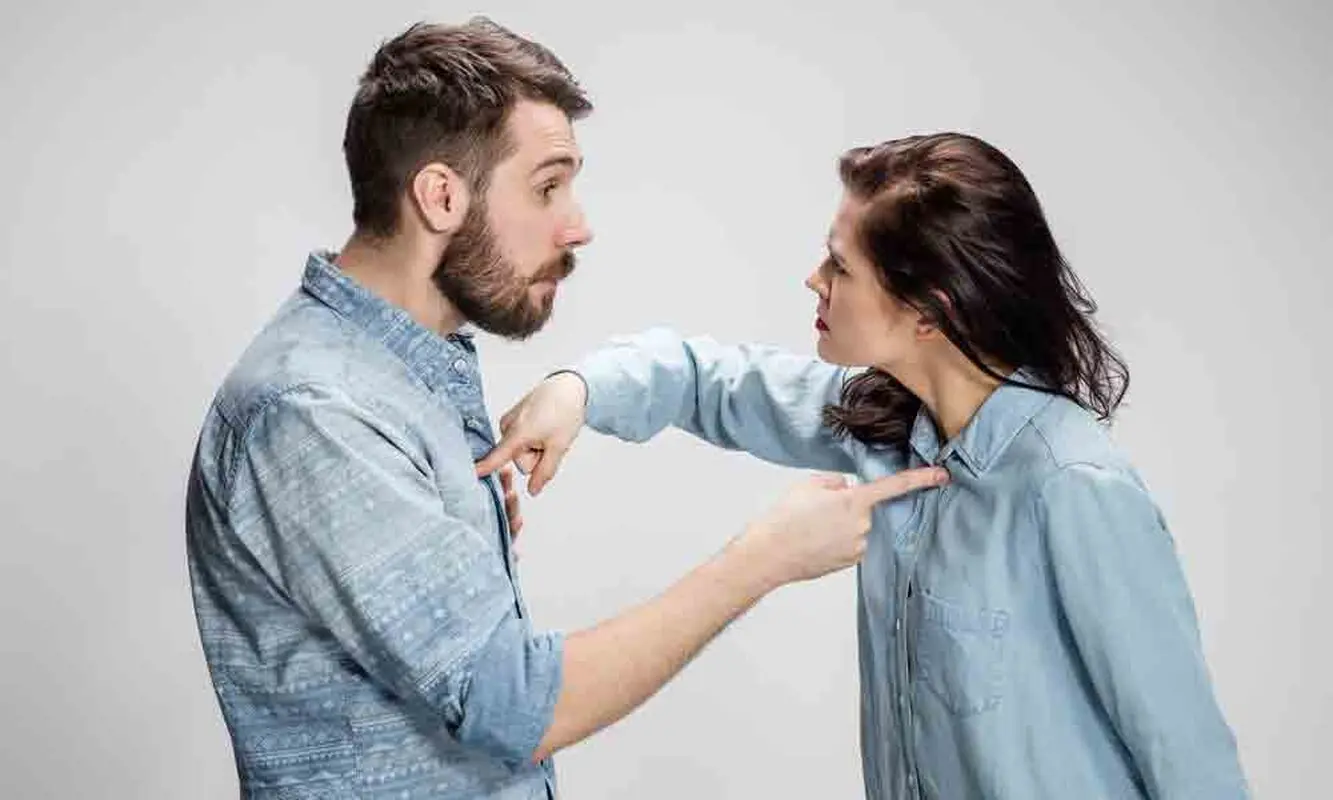 هنگام عصبانیت با همسرم چگونه رفتار کنم؟ 