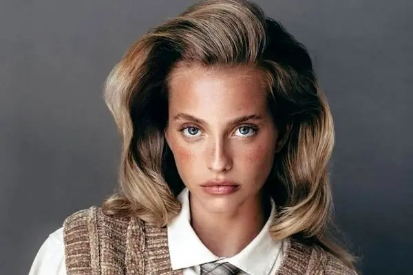 یک ارتباط جنجالی عاشقانه در دنیای فرمول یک / دختر زیبایی که دل این راننده مشهور را برده است (عکس)