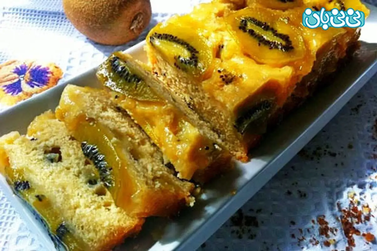 طرز تهیه عصرانه کودک، کیک موز و کیوی