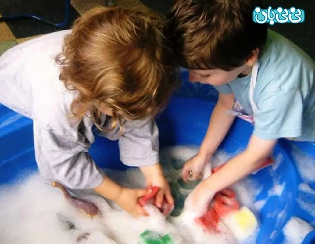 راههای تقویت خلاقیت در کودکان، فواید آب بازی