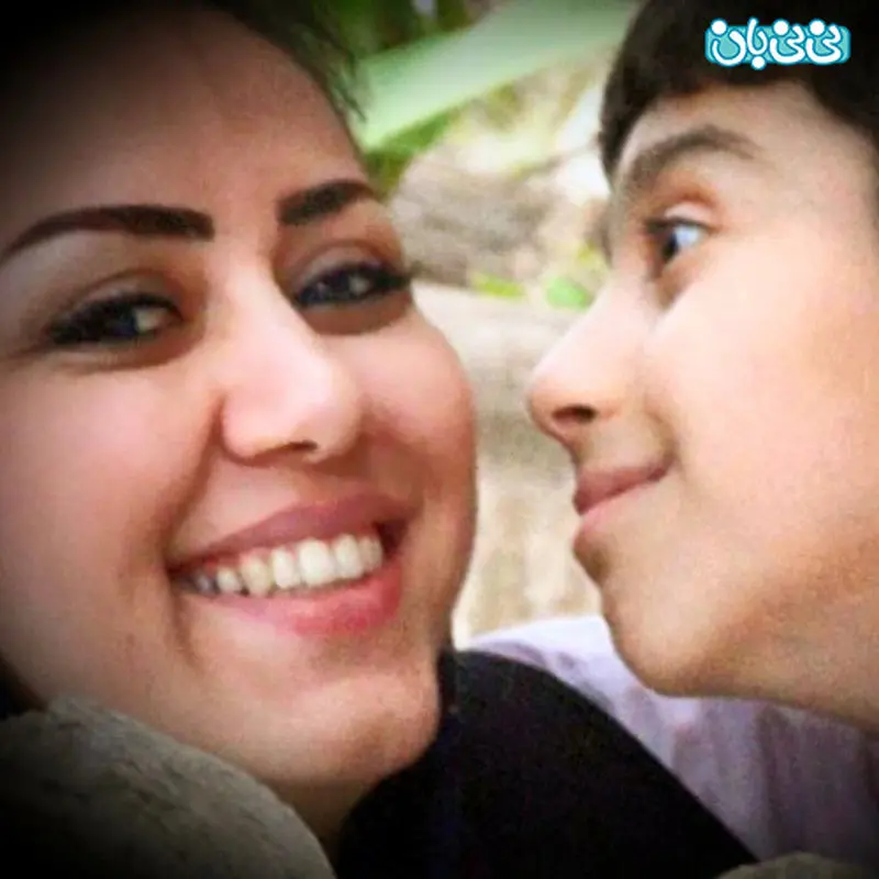 خاله قاصدک و پسرش، یک عکس اینستاگرامی