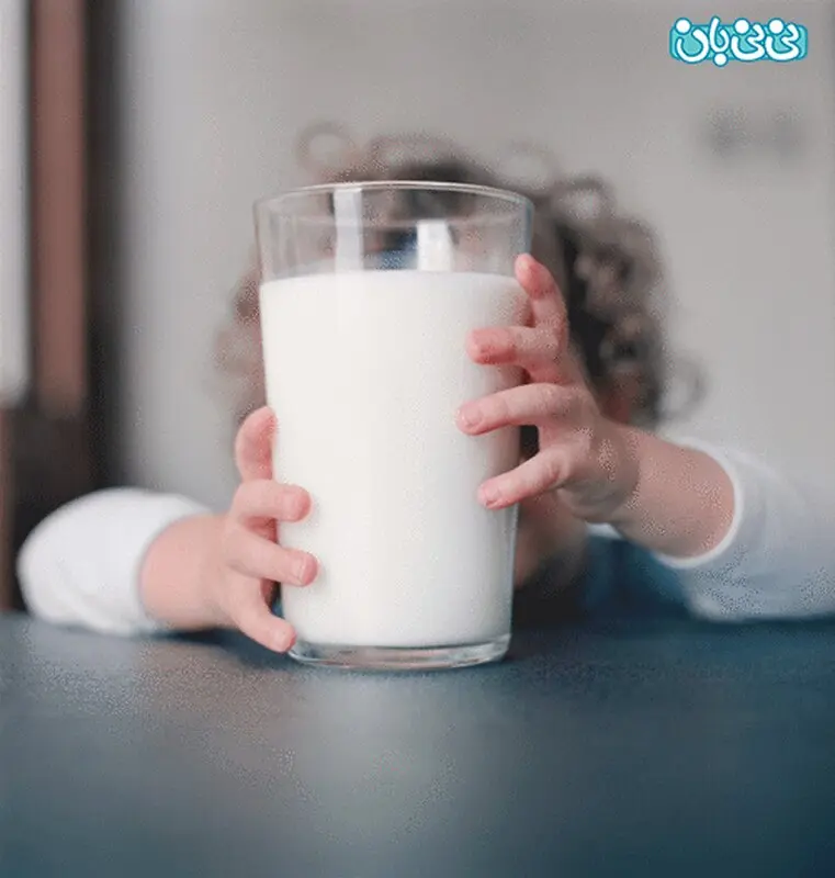 شیر گاو برای کودک، زمان شروع