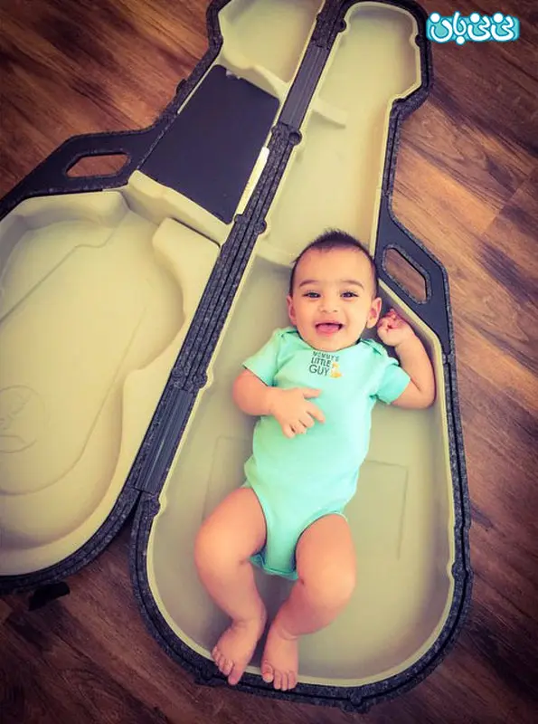 پسر عماد طالب زاده، ملودى زندگى و عشق