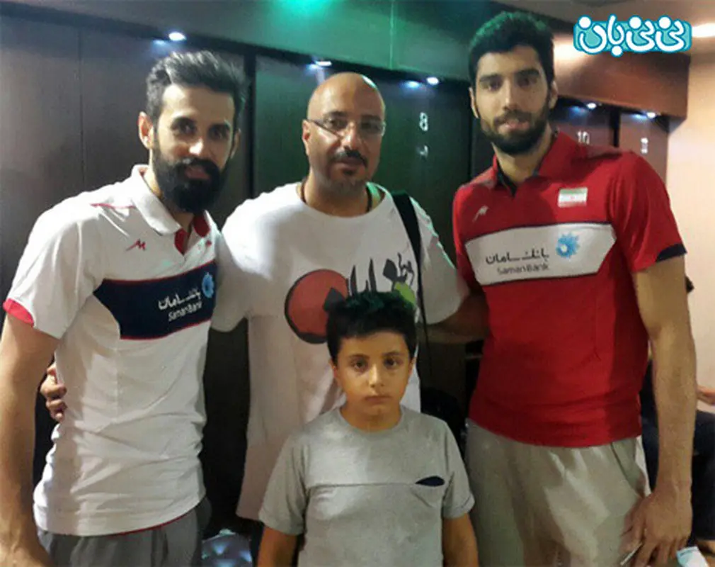 عکس امیر جعفری، کنار ملی پوشان والیبال