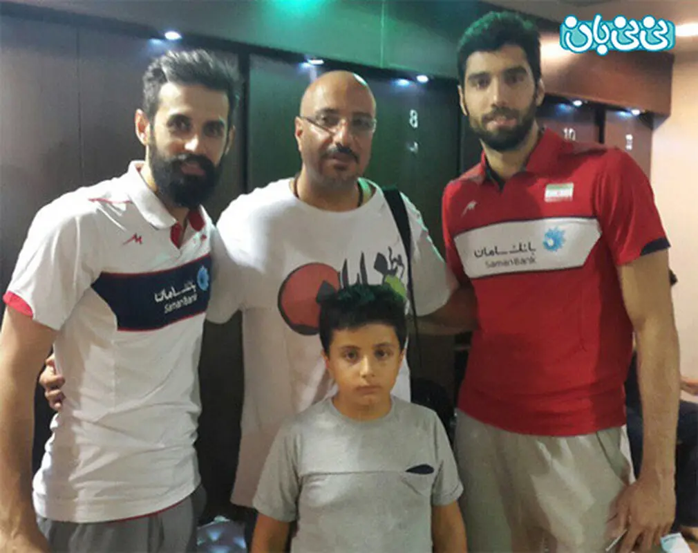 عکس امیر جعفری، کنار ملی پوشان والیبال