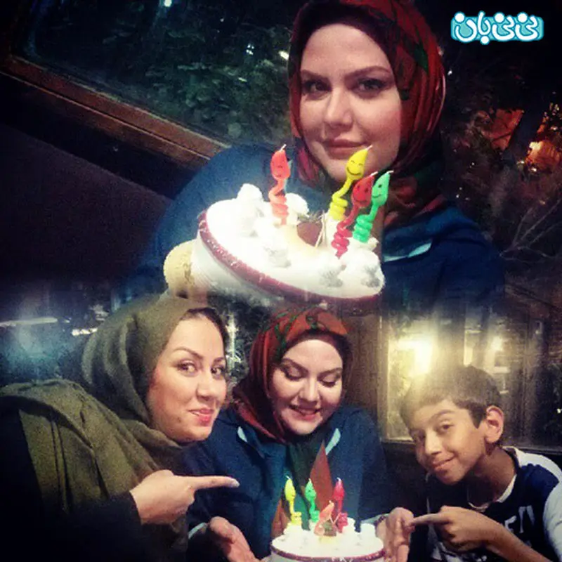 نیلوفر امینی فر مجری، عکس های جشن تولدش