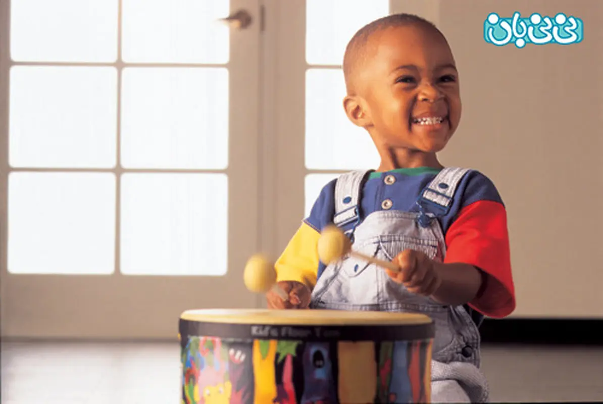 تاثیرات موسیقی بر کودکان، میخواهید یادگیری‌اش بهتر شود؟