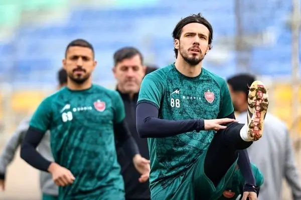 یک خارجی جدید در پرسپولیس که در کشورش حسابی محبوب است! (عکس)