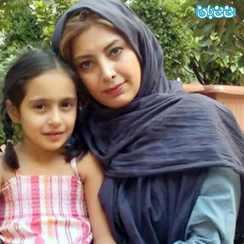 اینستاگرام مهراب قاسم خانی، لادن طباطبایى مثل همه نیست