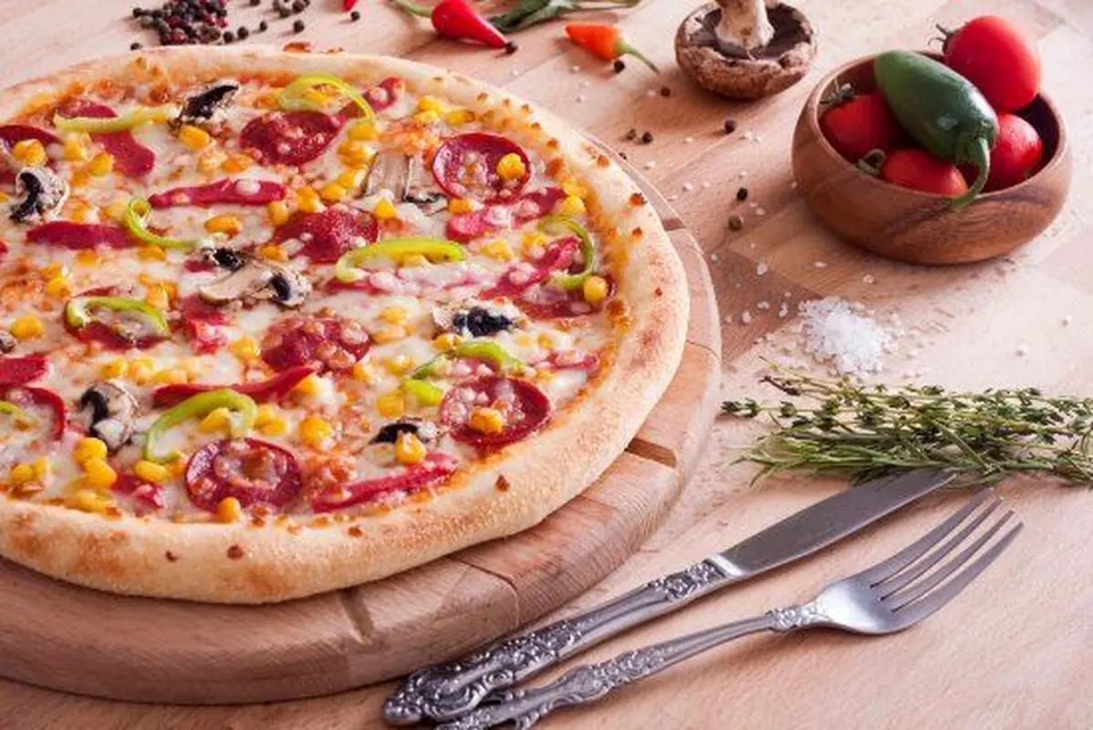 طرز تهیه پیتزا ایتالیایی خانگی که همه عاشقش می‌شن