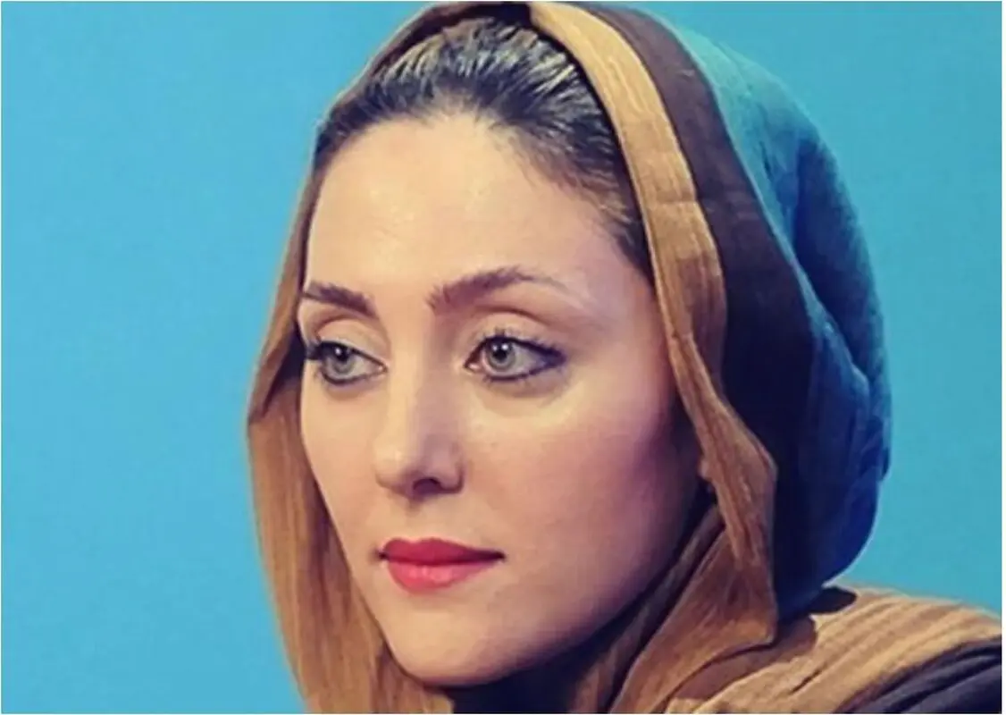 لباس سفید بر تن سلبریتی ایرانی (عکس)