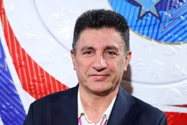 امیر قلعه نویی در مراسم قرعه کشی جام جهانی 2025 (عکس)