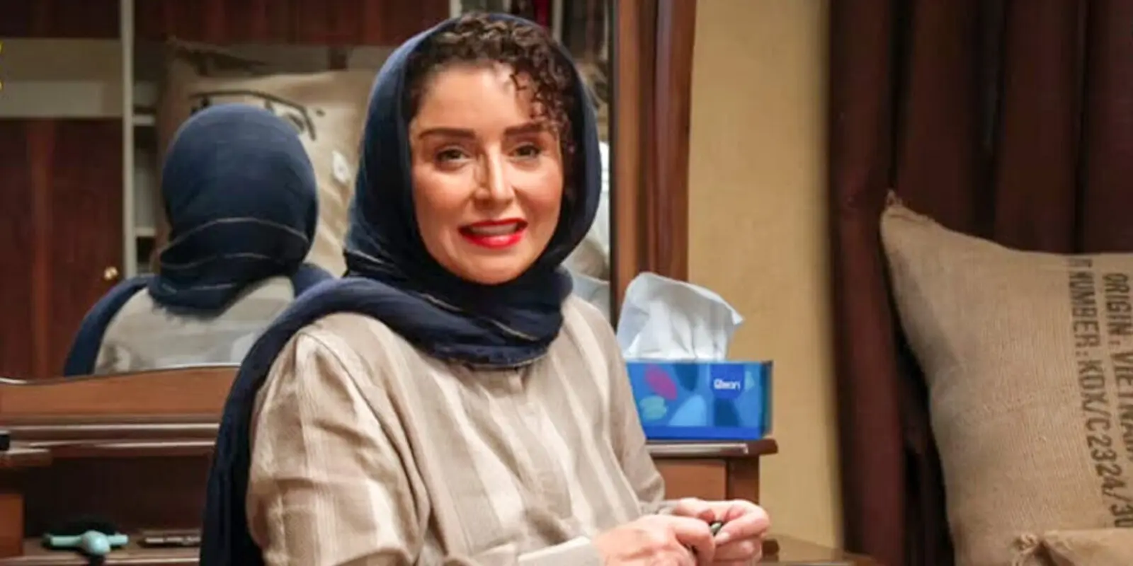 استایل شلخته جدید بازیگر زن 51 ساله ایرانی (عکس)