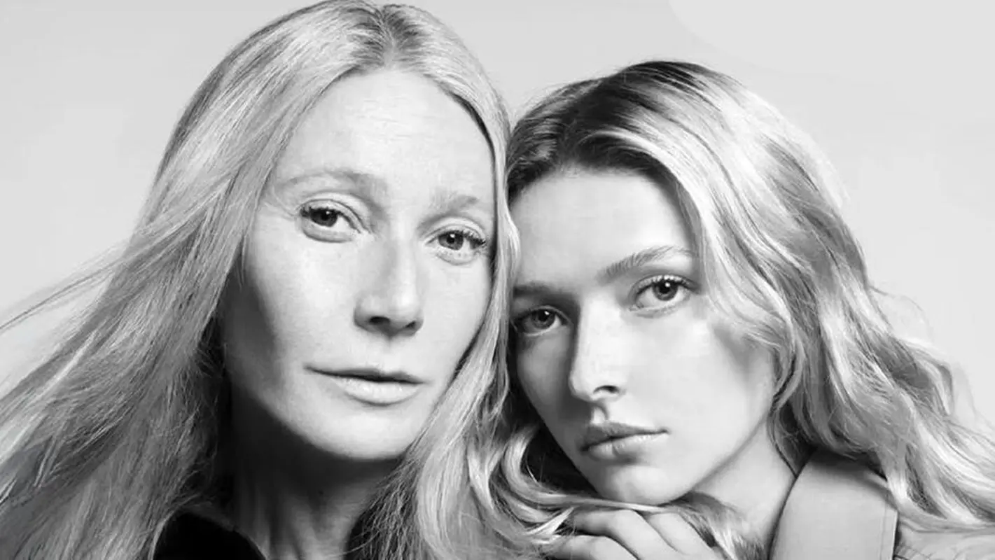 دختر زیبایی که استایل مادر زیبایش را زنده کرد (عکس)