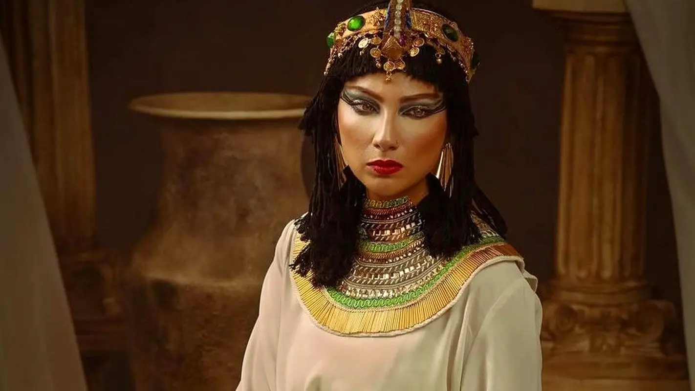 تیپ‌های فرعونی ستاره‌های ایرانی؛ استایل خیره‌کننده لیندا کیانی و بهنوش بختیاری!