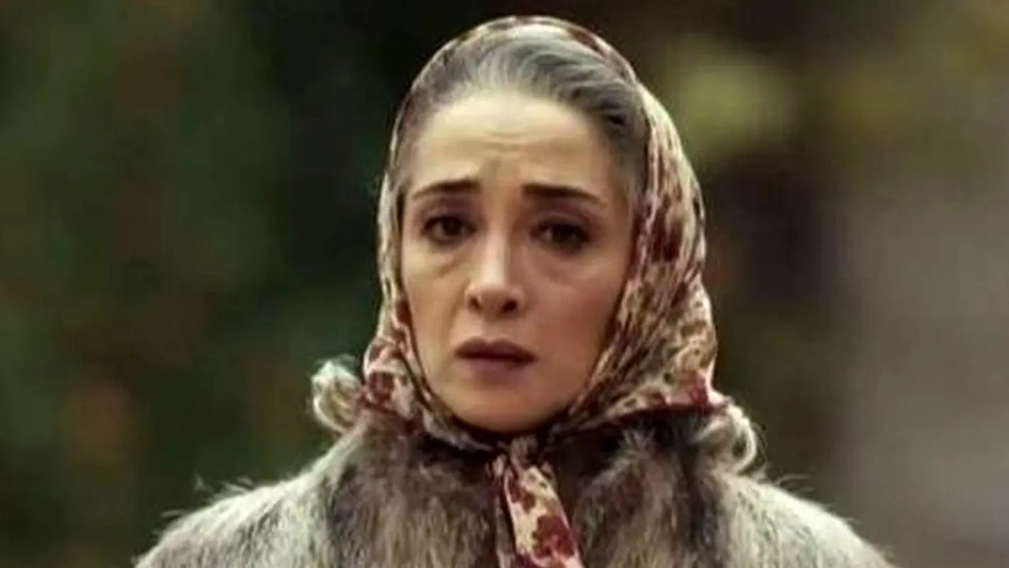 عکس‌های جنجالی تولد 48سالگی عمه خانم «تاسیان» در لوکیشن لاکچری!