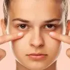 پف زیر چشم را سریع‌تر کم کنید؛ ۷ راهکار ساده و مؤثر