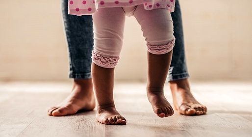 پاهای ضربدری در کودکان، پیشگیری و درمان