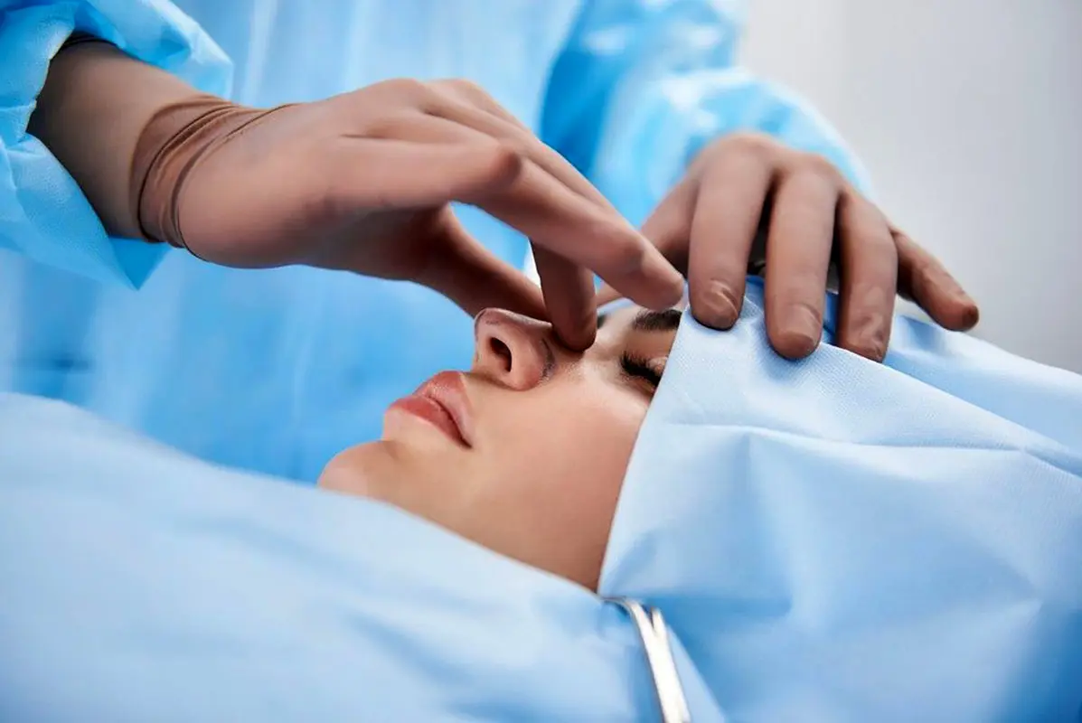 هزینه جراحی بینی استخوانی در سال 1404 چقدر است؟