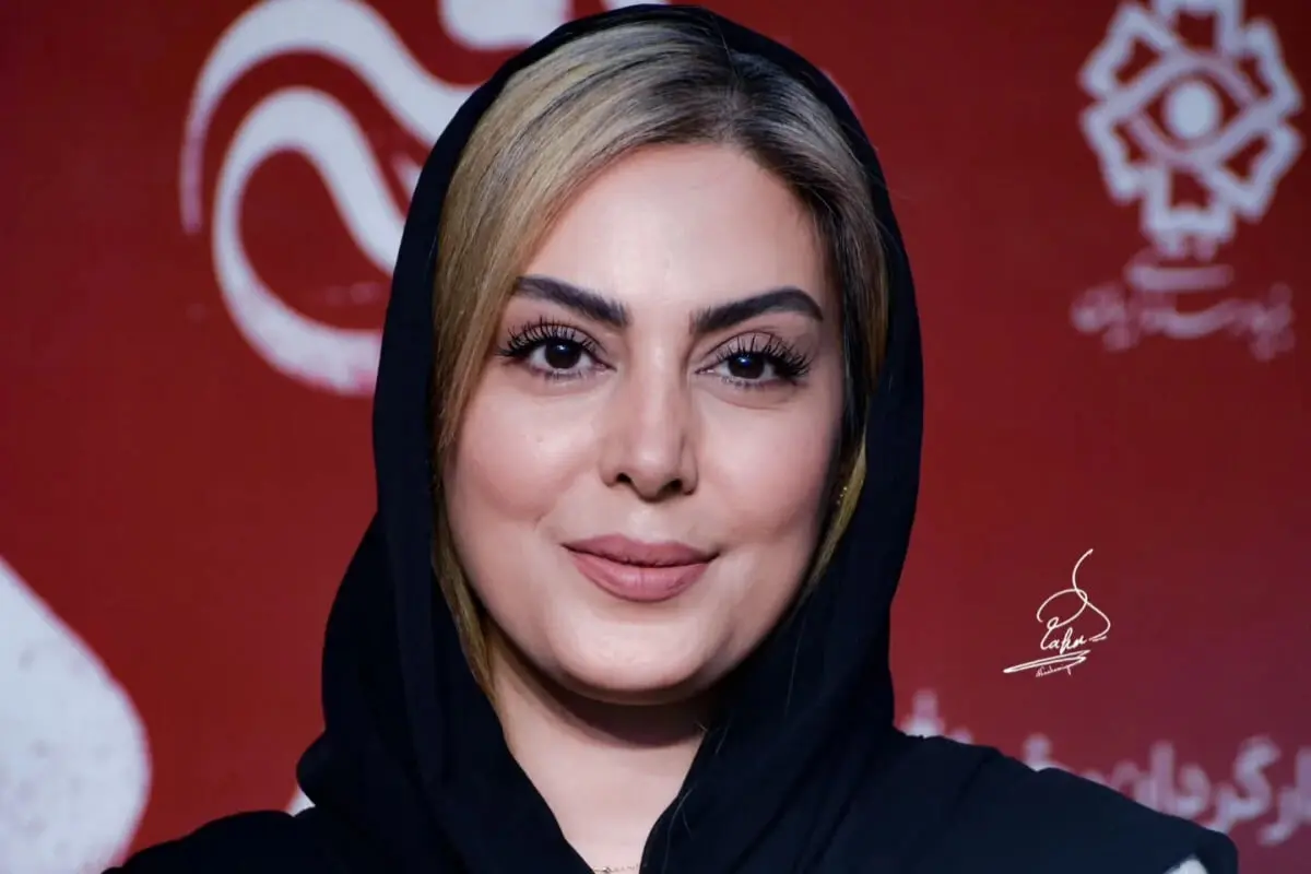 چهره متفاوت نیلوفر شهیدی و دخترش با نقاشی‌های فانتزی و رنگارنگ!