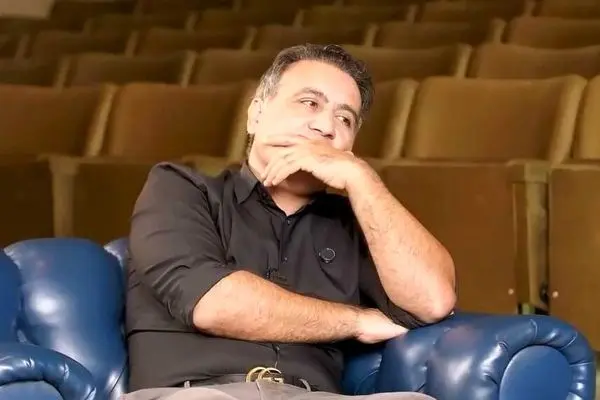 مهدوی کیا از شرایط دردناک بهروز وثوقی می گوید / دست و پایش را بستند!