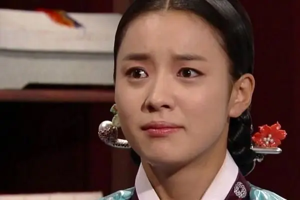 تصاویری از پشت صحنه سریال دونگ یی با حضور دونگی و امپراطور سوکجونگ